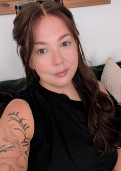 laura